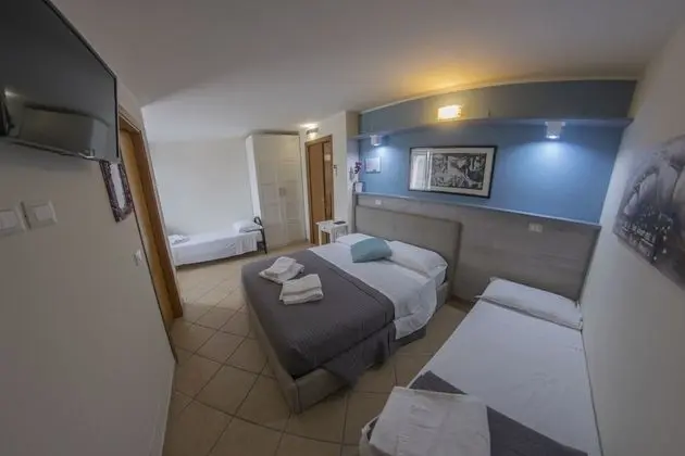 Tek Büyük Yataklı Oda (Autunno 1)