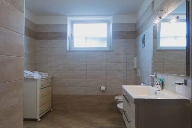 Tek Büyük Yataklı Oda (Inverno)