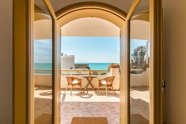 Superior Tek Büyük Yataklı Oda, Deniz Manzaralı