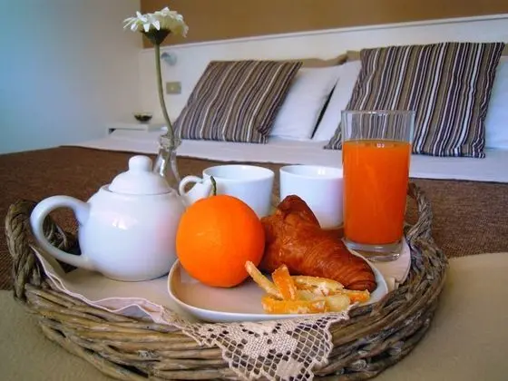 Tek Büyük Yataklı Oda, Bahçe Manzaralı (Teseo)