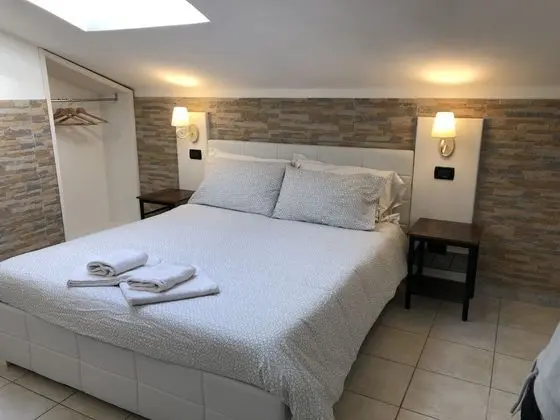 Tek Büyük veya İki Ayrı Yataklı Oda