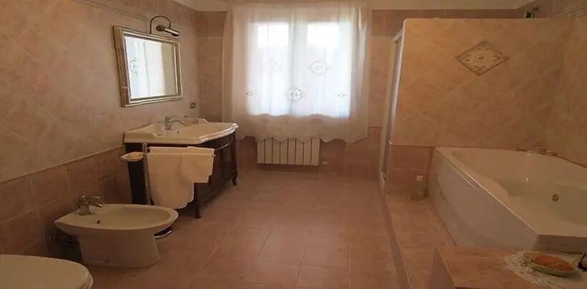 Classic Tek Büyük veya İki Ayrı Yataklı Oda, Özel Banyo (External)