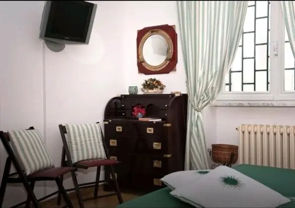 Classic Tek Büyük veya İki Ayrı Yataklı Oda, Özel Banyo