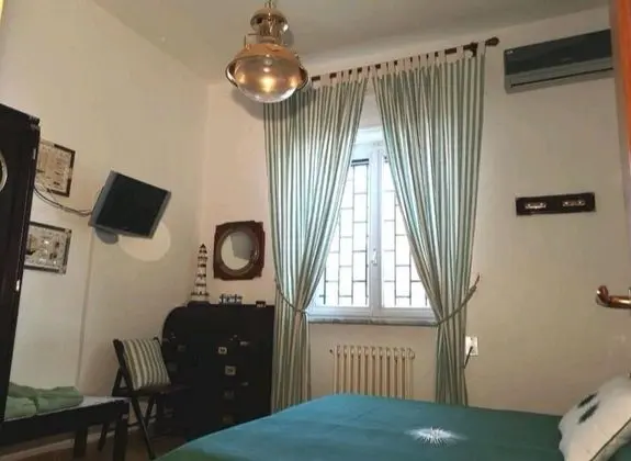 Classic Tek Büyük veya İki Ayrı Yataklı Oda, Özel Banyo