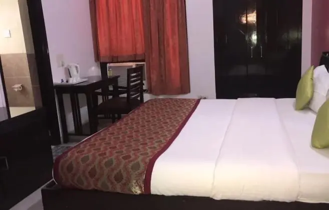 Deluxe Tek Büyük Yataklı Oda, 1 Yatak Odası, Sigara İçilmez, Şehir Manzaralı