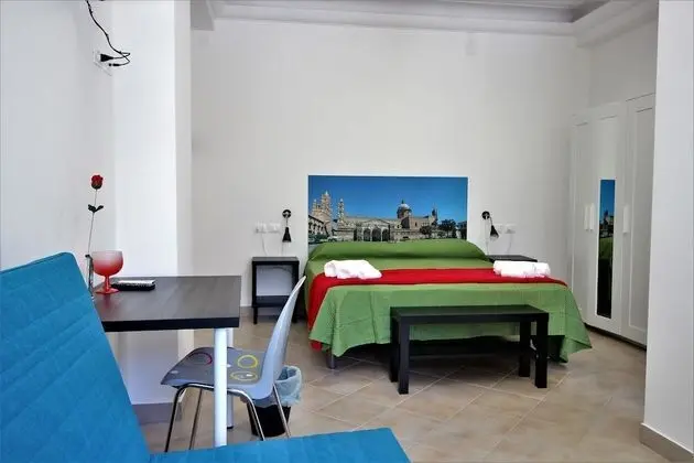 Tek Büyük Yataklı Oda