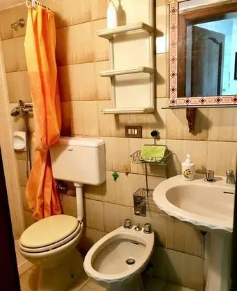 Basic Tek Büyük Yataklı Oda (Malvaro)