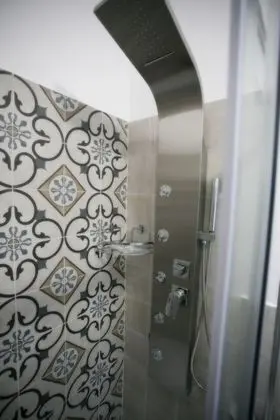 Comfort Tek Büyük Yataklı Oda, Deniz Manzaralı