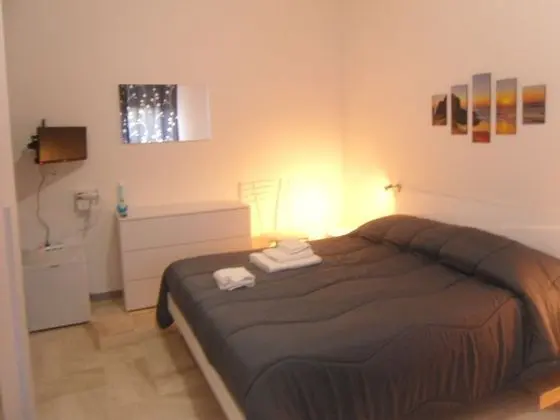 Business Üç Kişilik Oda, Ortak Banyo