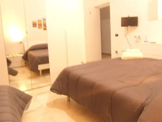 Business Üç Kişilik Oda, Ortak Banyo