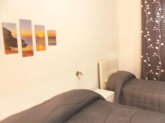 Business Üç Kişilik Oda, Ortak Banyo