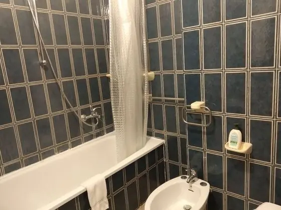 City Tek Büyük Yataklı Oda, Ortak Banyo