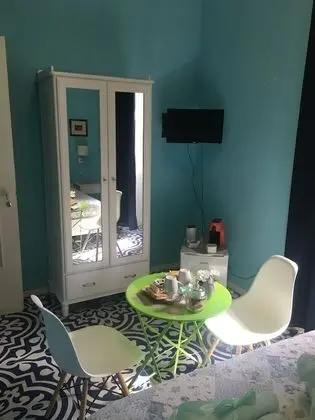 Tek Büyük Yataklı Oda