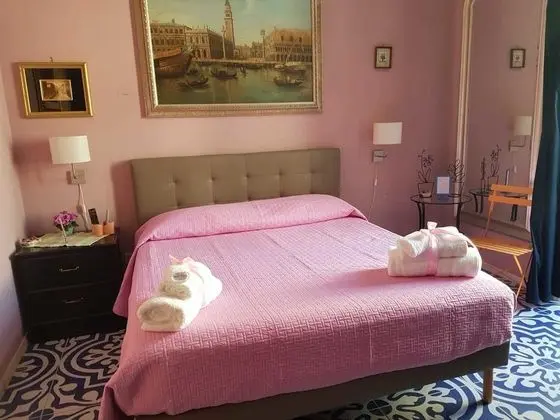 Üç Kişilik Oda, Teras