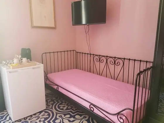 Üç Kişilik Oda, Teras