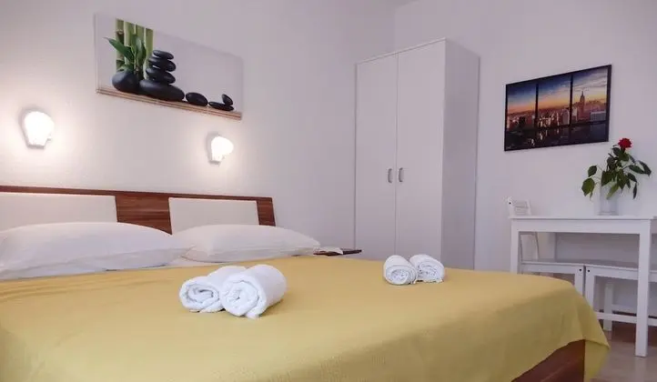 Tek Büyük Yataklı Oda, Teras, Dağ Manzaralı (1)