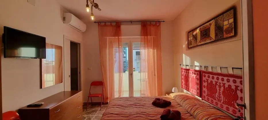Tek Büyük Yataklı Oda