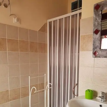 Üç Kişilik Oda, Banyolu/Duşlu
