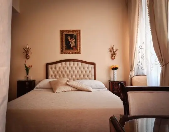 Deluxe Tek Büyük Yataklı Oda, Banyolu/Duşlu, Şehir Manzaralı (Venere)