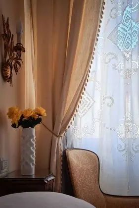 Deluxe Tek Büyük Yataklı Oda, Banyolu/Duşlu, Şehir Manzaralı (Venere)