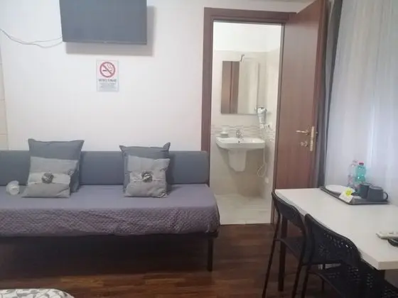 Comfort Üç Kişilik Oda, Birden Çok Yatak, Sigara İçilmez, Banyolu/Duşlu