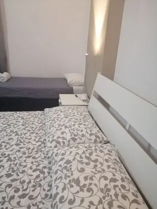 Comfort Üç Kişilik Oda, Birden Çok Yatak, Sigara İçilmez, Banyolu/Duşlu