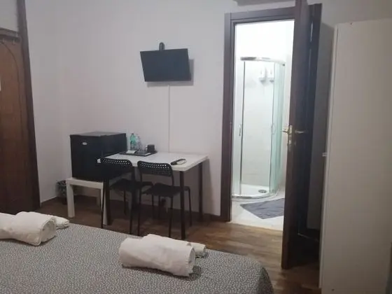 Comfort Üç Kişilik Oda, Birden Çok Yatak, Sigara İçilmez, Banyolu/Duşlu