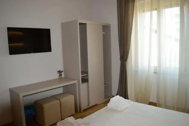 Tek Büyük Yataklı Oda