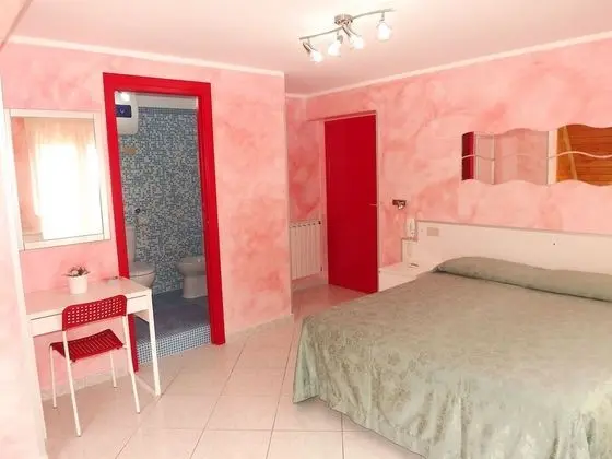 Tek Büyük Yataklı Oda