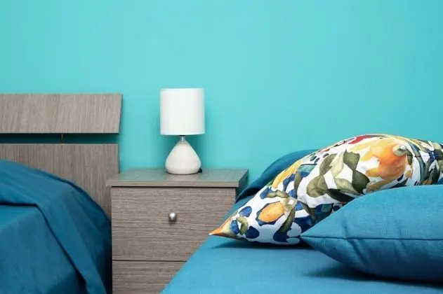 Üç Kişilik Oda, Teras