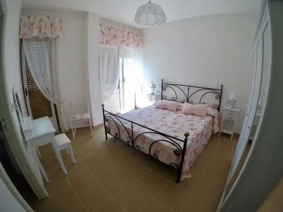 Tek Büyük Yataklı Oda (Anthea)
