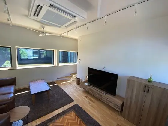 Basic Oda, Sigara İçilmez, Ortak Banyo