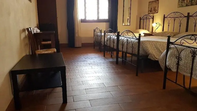 Deluxe Dört Kişilik Oda