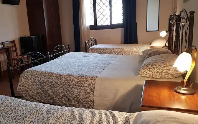 Deluxe Dört Kişilik Oda
