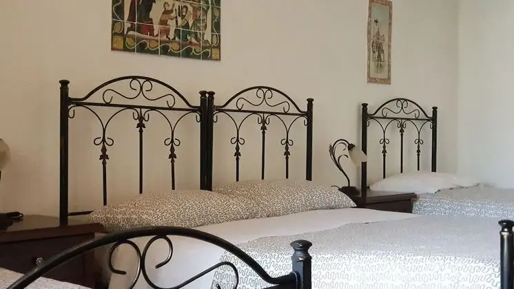 Deluxe Dört Kişilik Oda