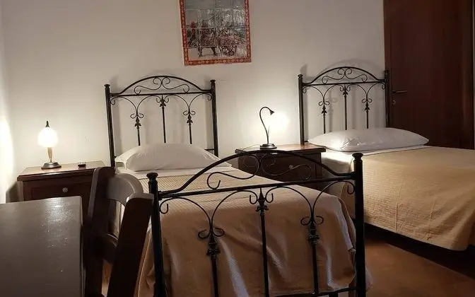 Deluxe Tek Büyük veya İki Ayrı Yataklı Oda