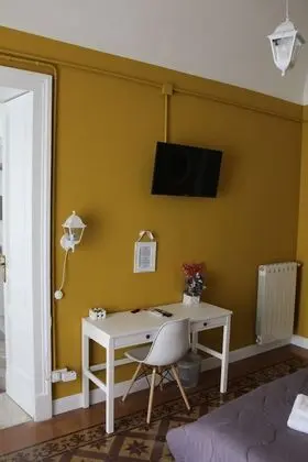 Comfort Tek Büyük Yataklı Oda