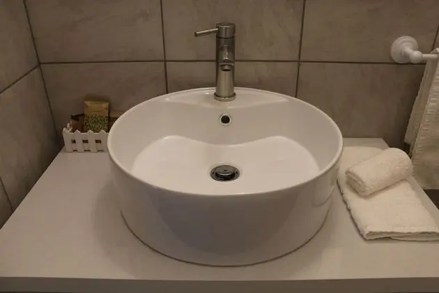 Dört Kişilik Oda, Özel Banyo