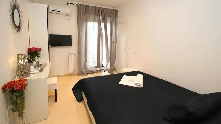 Economy Tek Büyük Yataklı Oda