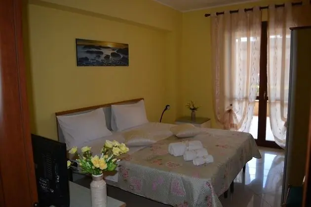 Deluxe Tek Büyük veya İki Ayrı Yataklı Oda, Özel Banyo (External)