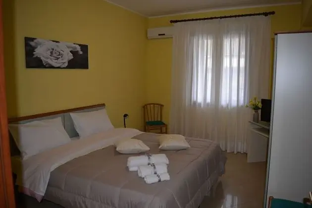 Deluxe Tek Büyük veya İki Ayrı Yataklı Oda, Özel Banyo (External)