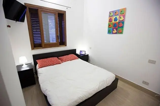 Dört Kişilik Oda, Veranda