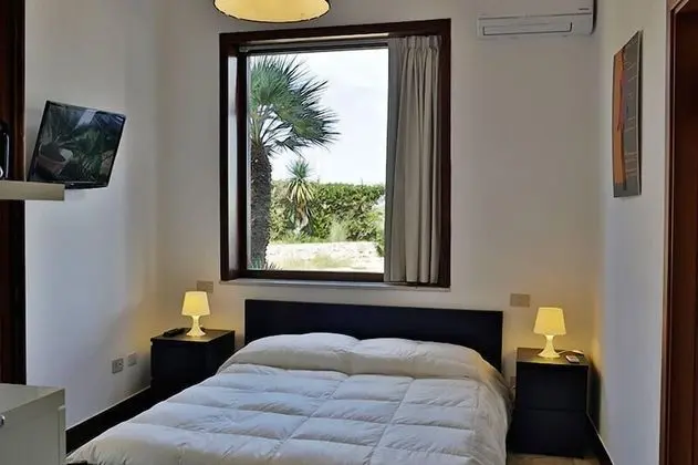 Tek Büyük Yataklı Oda, Veranda