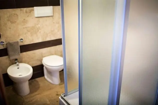 Tek Büyük Yataklı Oda, Veranda