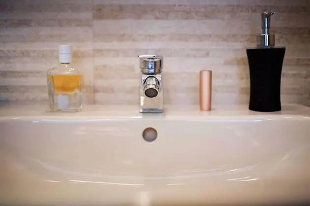 Tek Büyük Yataklı Oda, Veranda