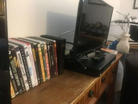 Tek Büyük Yataklı Oda (Jolie chambre au calme)