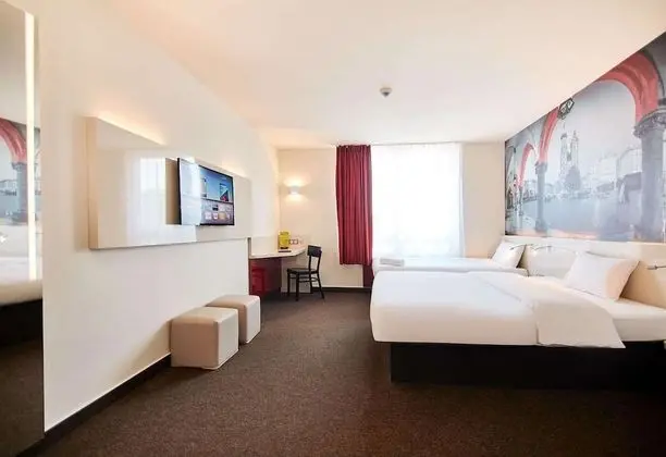 Economy Üç Kişilik Oda