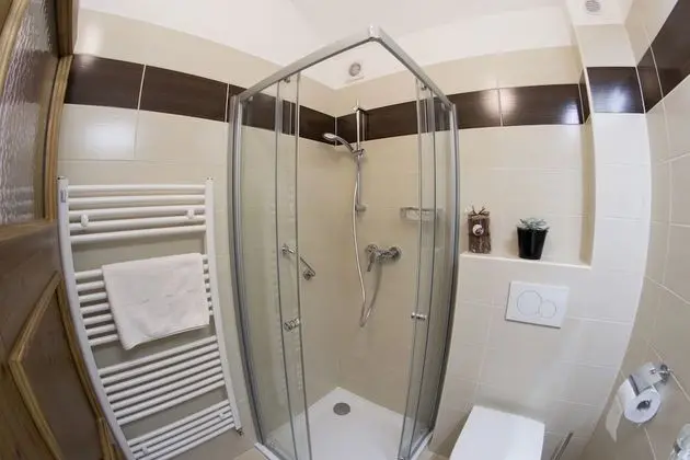 Deluxe Tek Büyük Yataklı Oda (Under Cesky Krumlov Castle)