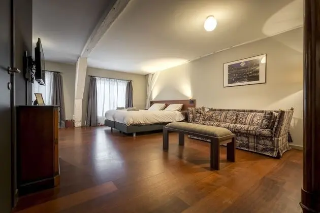 Deluxe Tek Büyük Yataklı Oda