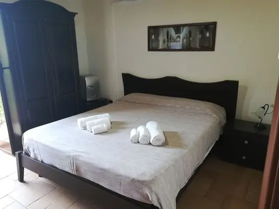 Tek Büyük Yataklı Oda, Balkon, Deniz Manzaralı